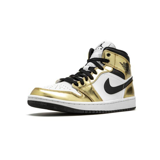 Air Jordan 1 High Outfit Metallic Gold Jordan Sneakers