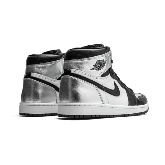 Air Jordan 1 Retro High Outfit Silver Toe Jordan Sneakers