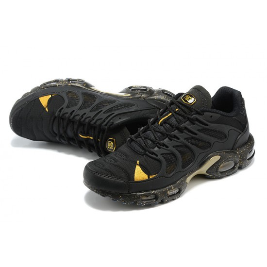 Air Max Terrascape Plus Men Sports Shoes Black Yellow